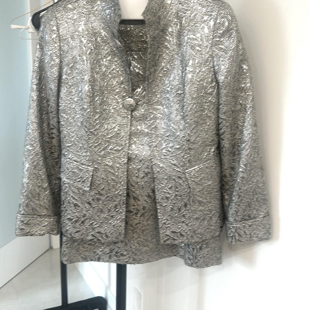 Ladies 2 pc suit